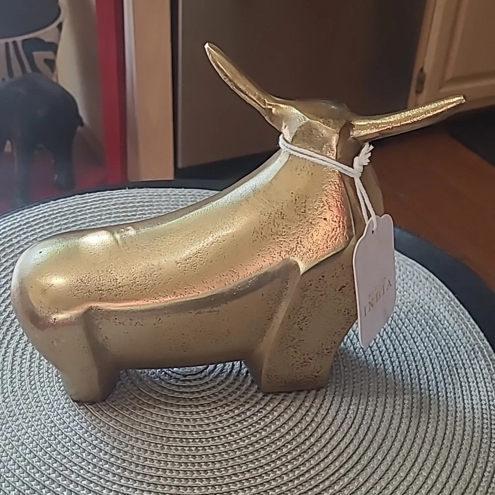 Metal Longhorn Bull Decor - Picture 3 of 10